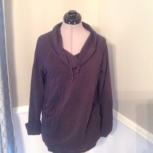 Maternity sweatshirt